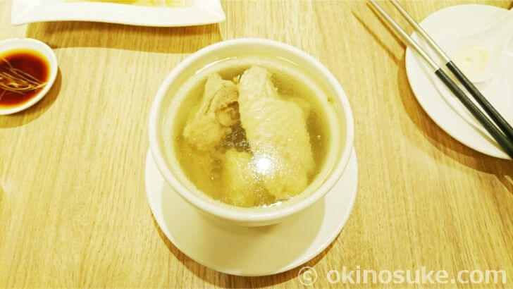 鼎泰豊の鶏肉蒸しスープ